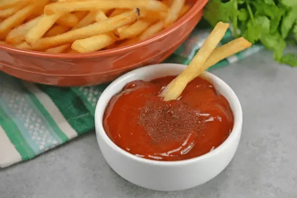 رب گوجه فرنگی همدانیان 9 کیلویی
